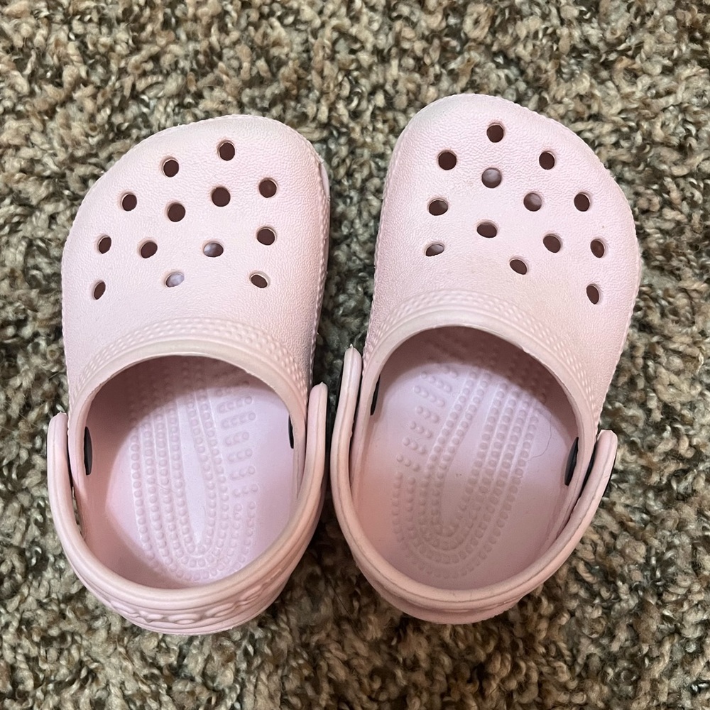 Pink Infant Crocs Little Clogs Size 2/3